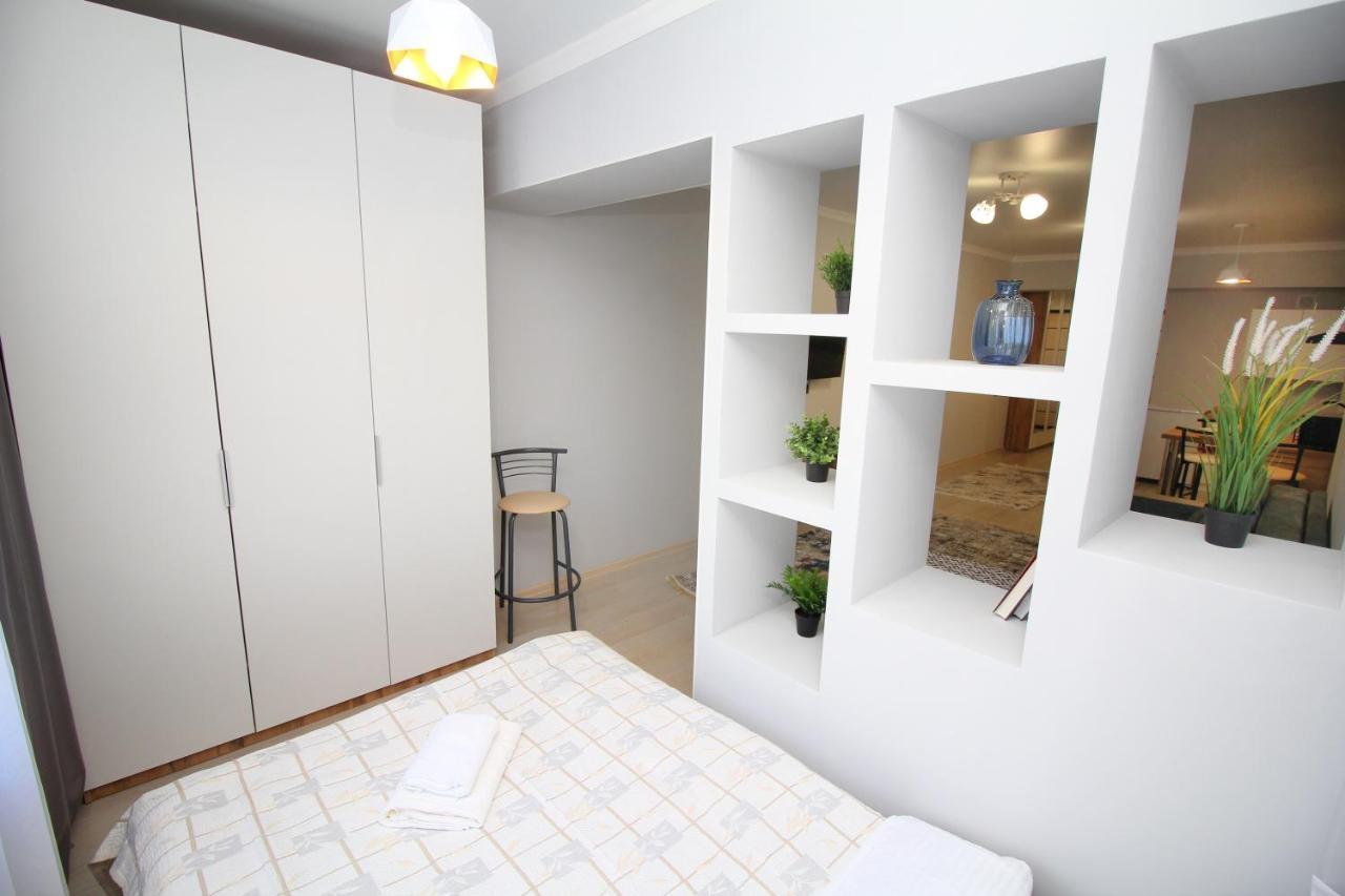 Cozy Studio In The Best Area! 3 Almaty Exterior photo